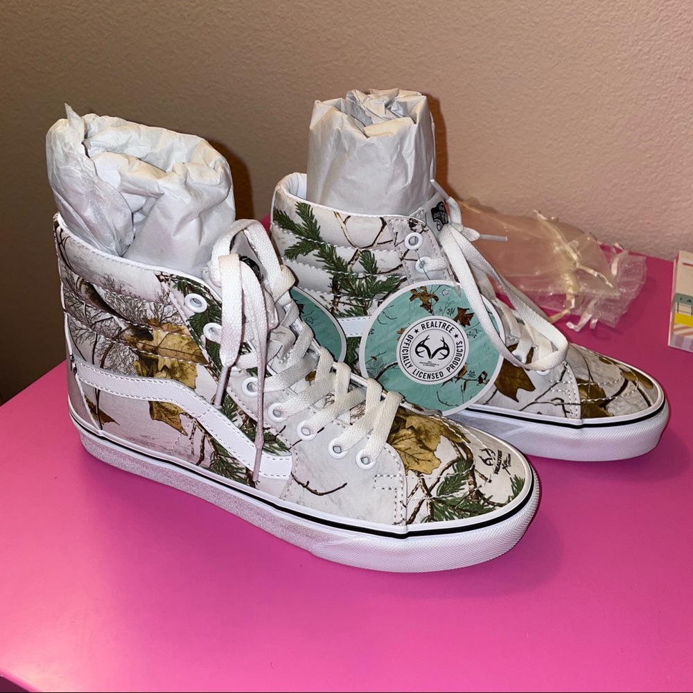 🌲BNWT vans x realtree SK8-HI Xtra snow camo🪵